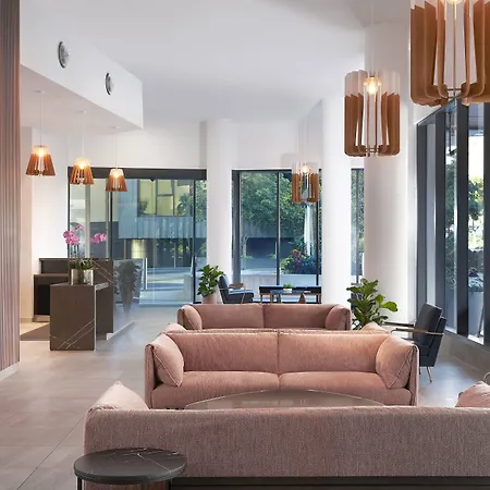 Courtyard By Marriott South Bank