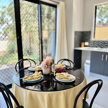 Holiday home Private Ground-floor Retreat With 2 Ensuite