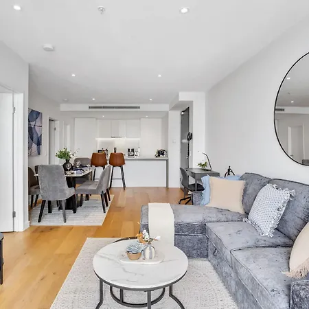 Premium 2br Valley Parking Free Apartment Brisbane