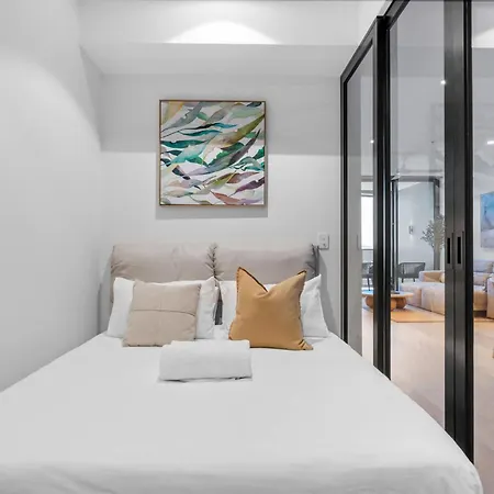 The Skyline - Brand New Queens Wharf Japandi 2br With Pool And Gym Apartment *