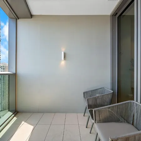 The Skyline - Brand New Queens Wharf Japandi 2br With Pool And Gym *