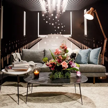 Sage Street Hotel 5*