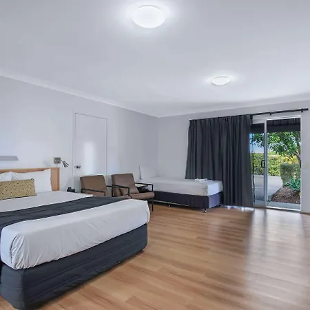 Comfort North 4*