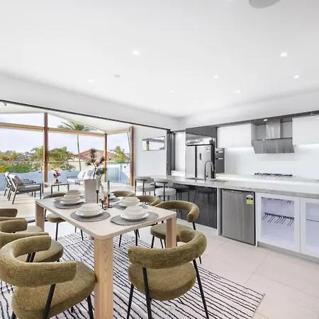 Sunnybank Hills Retreat 4br With Pool And Backyard Holiday home Brisbane