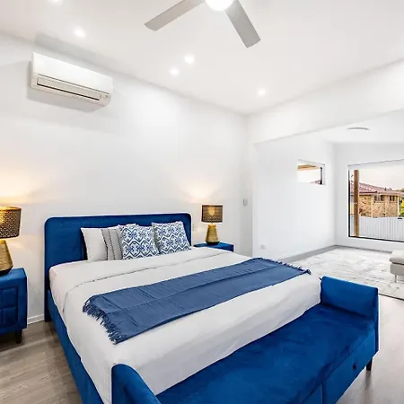 Sunnybank Hills Retreat 4br With Pool And Backyard