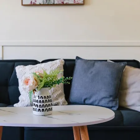 Affordable Family Comfort Near Campus And Hospitals