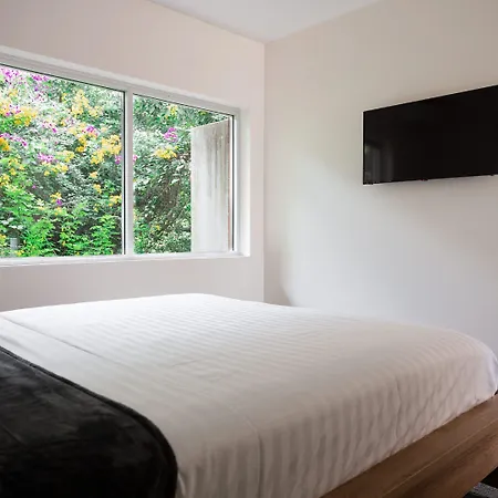 Hotel Inala 3*