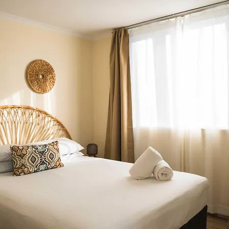 Footy Fan Base Roma St Walk To Stadium Sleeps 4 * Brisbane