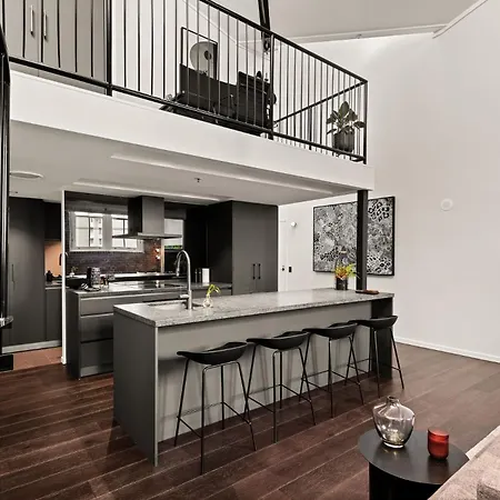Luxury Woolstore Teneriffe Apartment