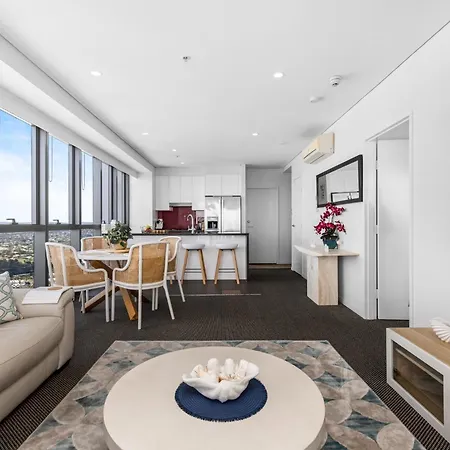 Stunning River View 2-bed With Pool, Sauna And Gym * Brisbane