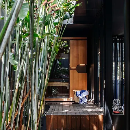 Modern Sanctuary W Sauna - 3bed 2,5bath - Townhome Holiday home *
