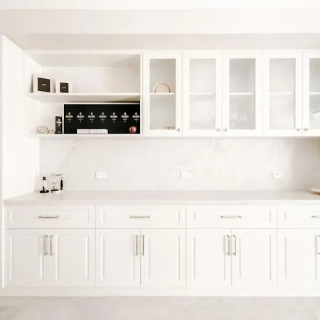 Comfortable 5br In Prime Sunnybank With Pool Holiday home