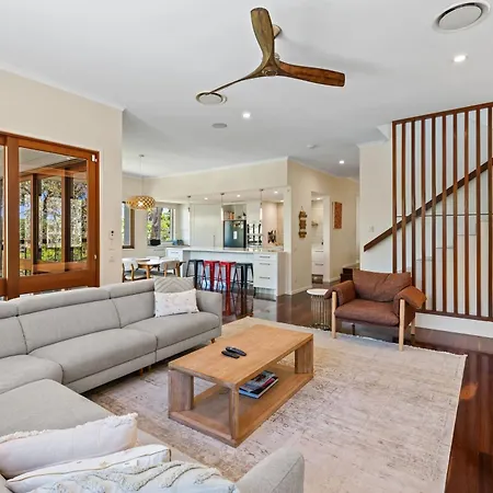 Peaceful Balmoral Family Retreat 4 Bedroom * Brisbane