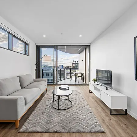 Cityside One Bedroom Getaway In South Apartment *