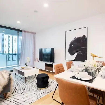 Bright And Cozy View 3br 11605 Apartment Brisbane