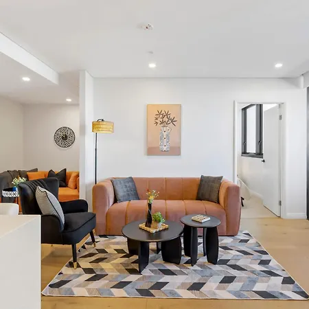 Modern 2br - Views & Pool & Free Parking Apartment Brisbane