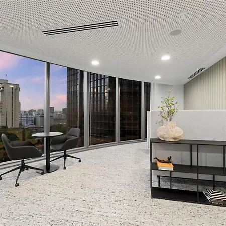 S&p - Residences At Queens Wharf