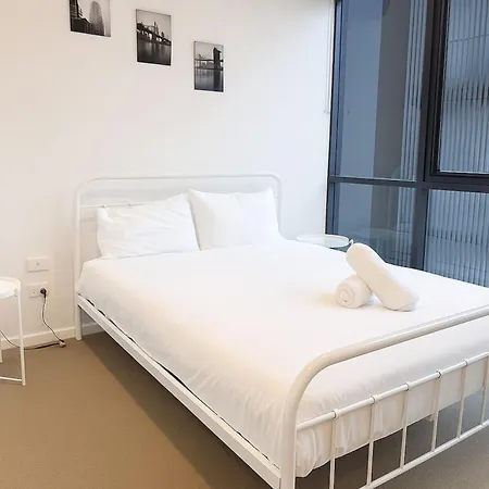 Cityscape Luxury 2br With Spacious Balcony 903 *