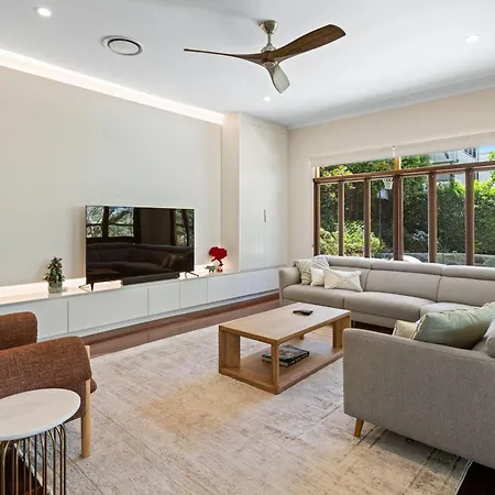 Peaceful Balmoral Family Retreat 4 Bedroom