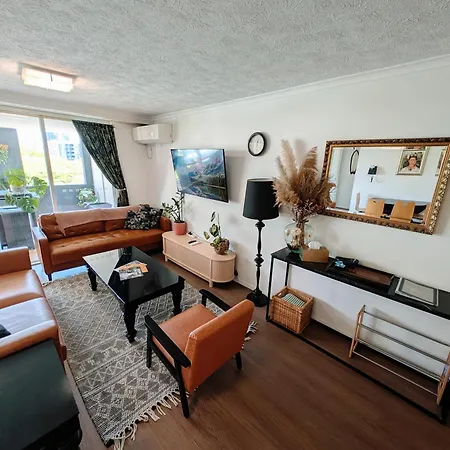 City-valley Apartment *
