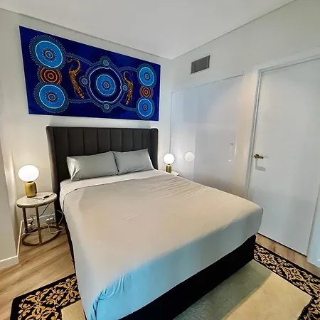 Brisbane's Highest Rated 3 Bedroom Luxury -61st Floor- Incredible Views In Skytower, Brisbane's Tallest Building -complimentary Wifi, Drinks, Snacks & Streaming Access Apartment Brisbane