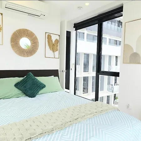 Modern Cbd With Skyline Views , Pool Gym & Free Parking Brisbane