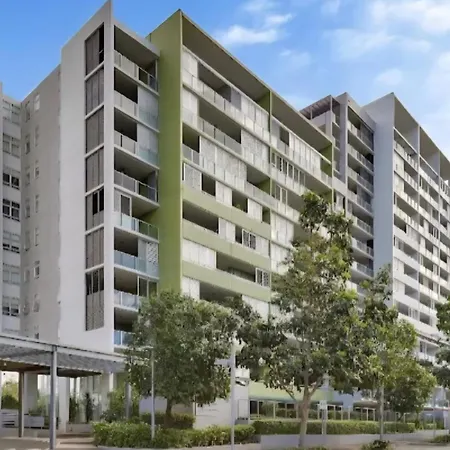 Spacious 1 Bedroom Mezzanine With Large Bath Views 2 Free Parking Spots Apartment *