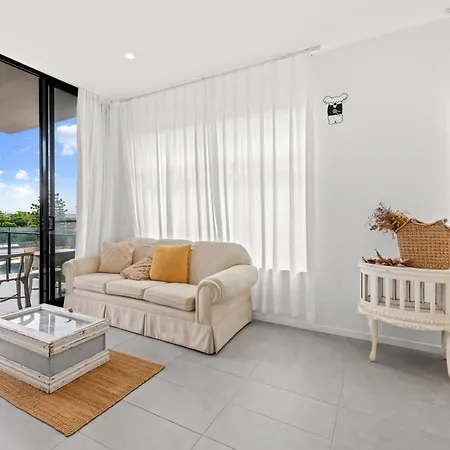 Khandalla * Brisbane