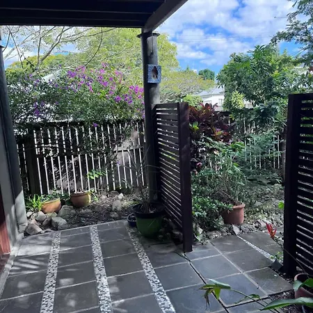 Leafy Escape Right By The St Ac Holiday home Brisbane