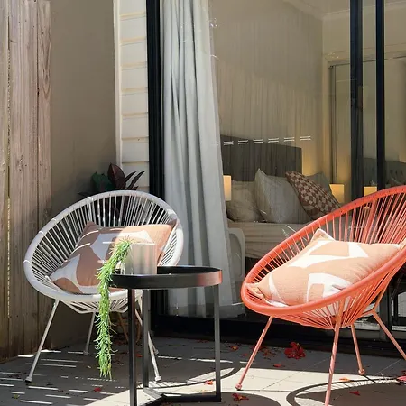 2b2b Unit Near Cbd W Courtyard Fun In Norman Park
