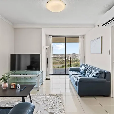 Luxury High Rise 2br In Cbd Brisbane