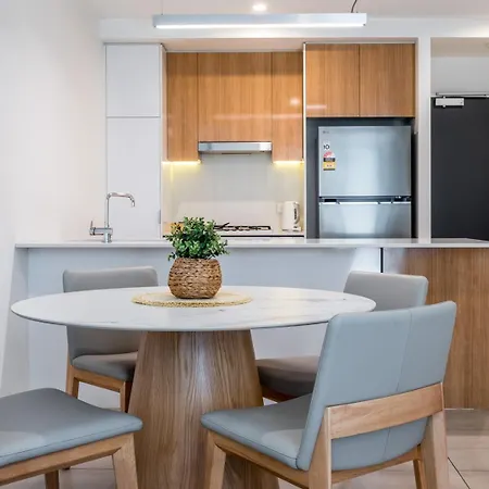 City-center Cozy 2bdr With Parking