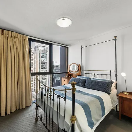 Cbd Resort-style Pool, Gym, Parking Walk To Waterfront Apartment
