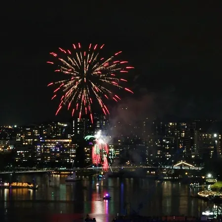Apartment Riverfire In Park Regis