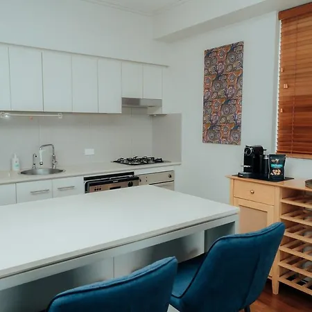 Birrunga View 2 Bedroom & Parking * Brisbane