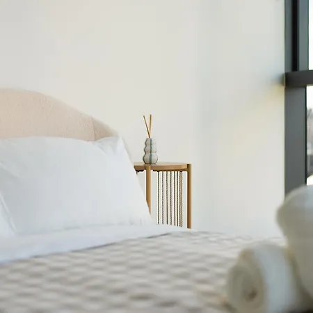 Bohemian 1br In Queens Wharf - Level 21 With And Skyline Views * Brisbane