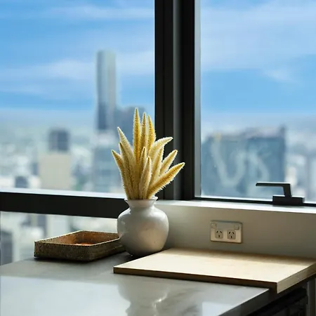 Meriton Soleil Breathtaking Views Heated Pool Gym