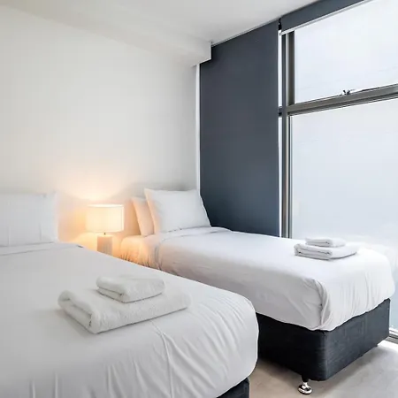 Apartment City-center Cozy 2bdr With Parking