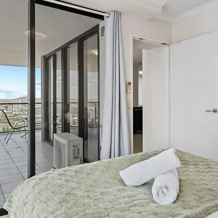 Luxury High Rise 2br In Cbd * Brisbane