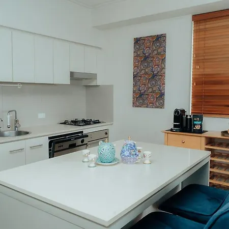 Birrunga View 2 Bedroom & Parking Brisbane