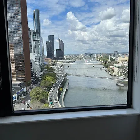 Riverfire In Park Regis Apartment Brisbane
