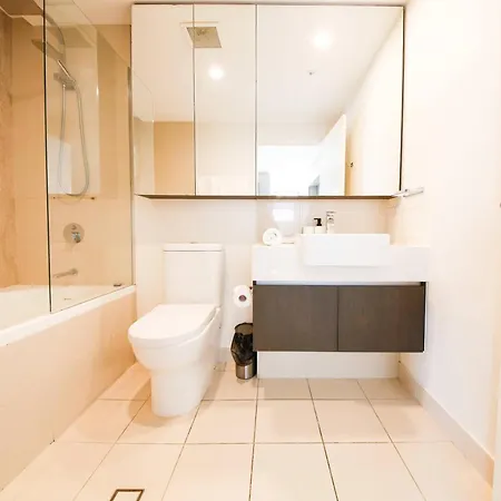 Apartment Family-friendly 2brwalk To River & Shops Pool&gym Brisbane