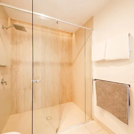 Apartment Family-friendly 2brwalk To River & Shops Pool&gym Brisbane