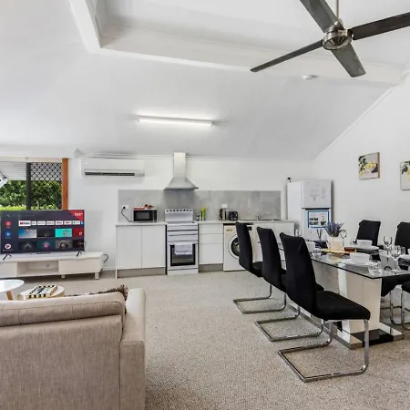 Value 3 Beds Family With Pool Near Bay And Shops