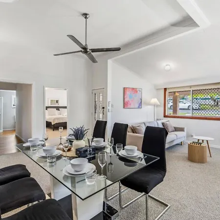 Holiday home Value 3 Beds Family With Pool Near Bay And Shops