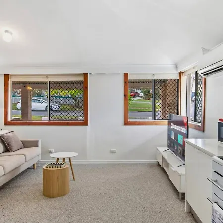 Value 3 Beds Family With Pool Near Bay And Shops Holiday home *