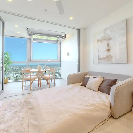 Queen's Wharf 1br With Pool And Free Parking