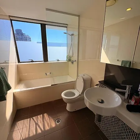 Apartment River View Pool Gym