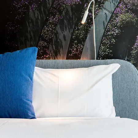 Novotel South Bank Hotel