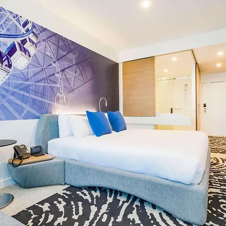 Hotel Novotel South Bank 5*